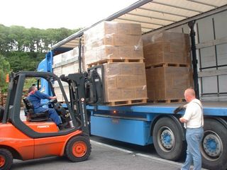 Side load truck inspection.